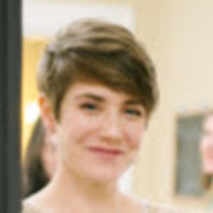 Meet your Posher, Elizabeth